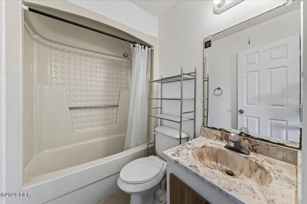 841 E 14th Avenue, New Smyrna Beach, FL 32169 Photo