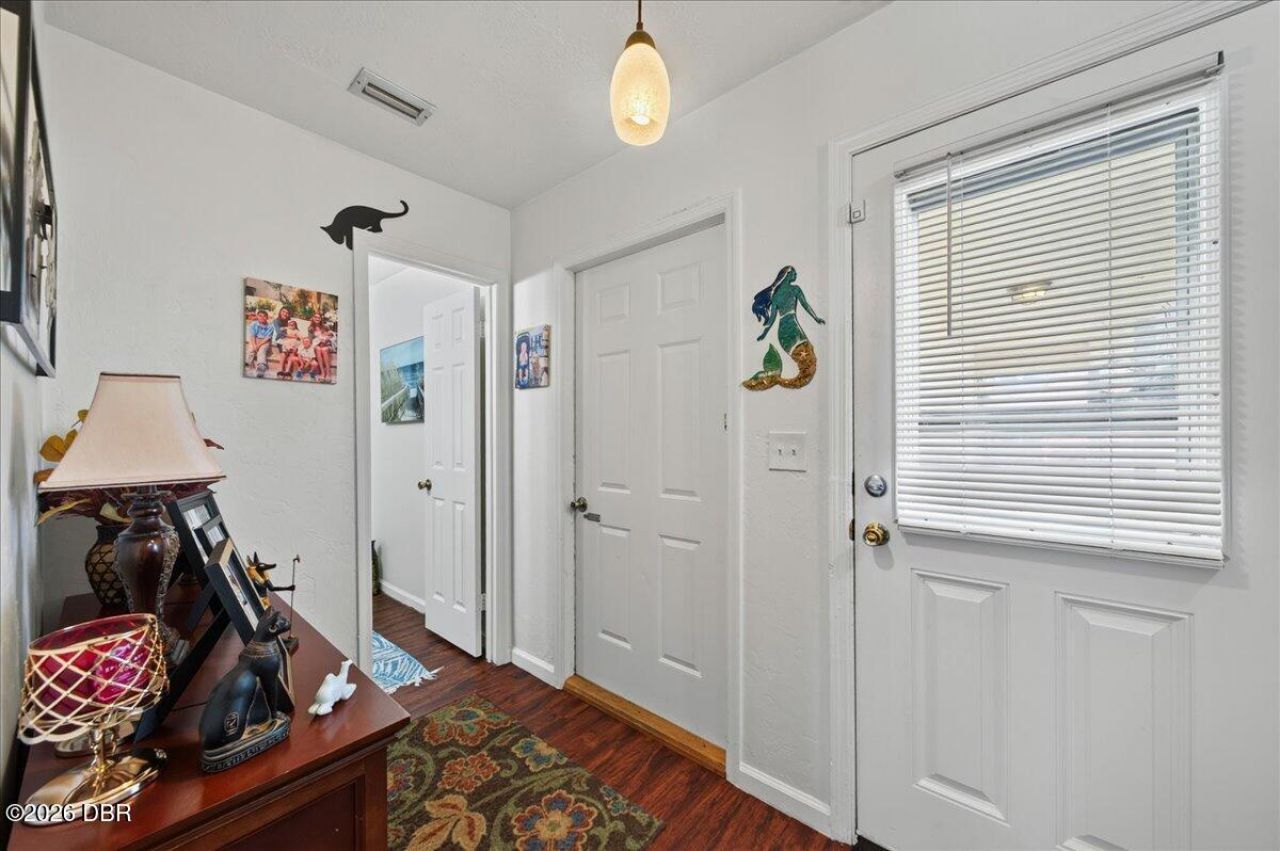 841 E 14th Avenue, New Smyrna Beach, FL 32169 Photo