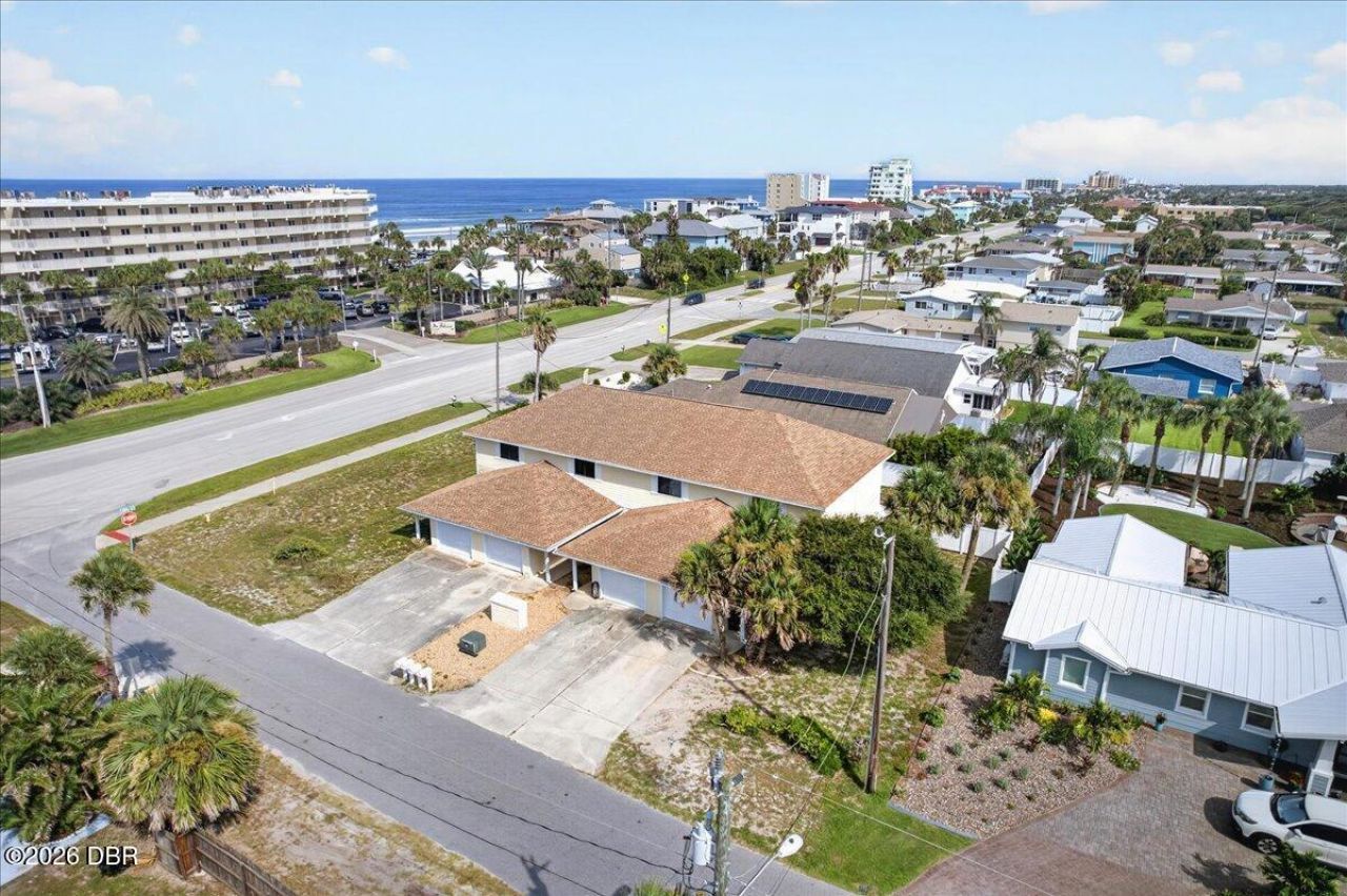 841 E 14th Avenue, New Smyrna Beach, FL 32169 Photo