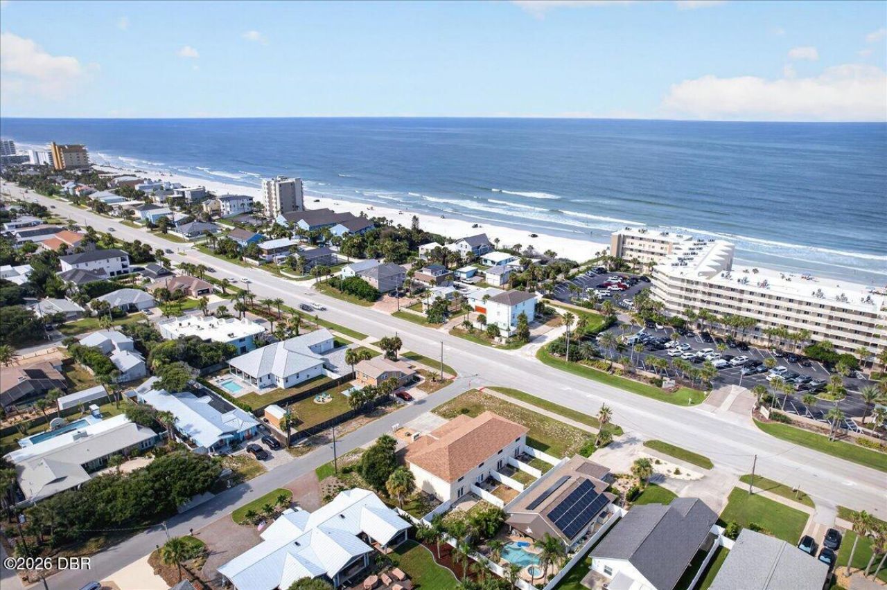 841 E 14th Avenue, New Smyrna Beach, FL 32169 Photo