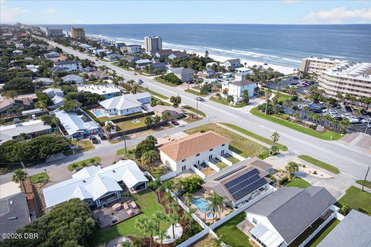841 E 14th Avenue, New Smyrna Beach, FL 32169 Photo
