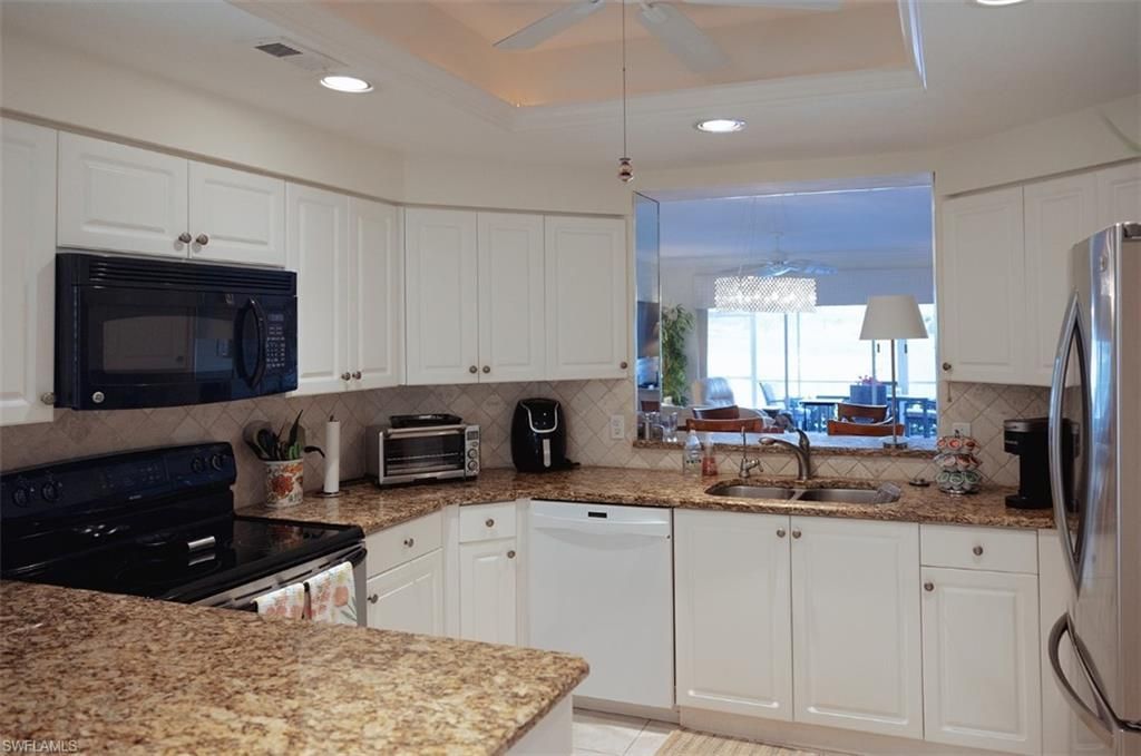 6270 Bellerive Ave , Unit 303, Naples, FL 34119 Photo