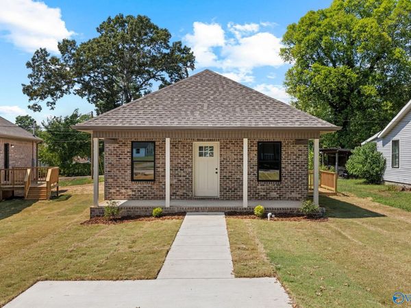 111 N Fulton Street, Florence, AL 35630