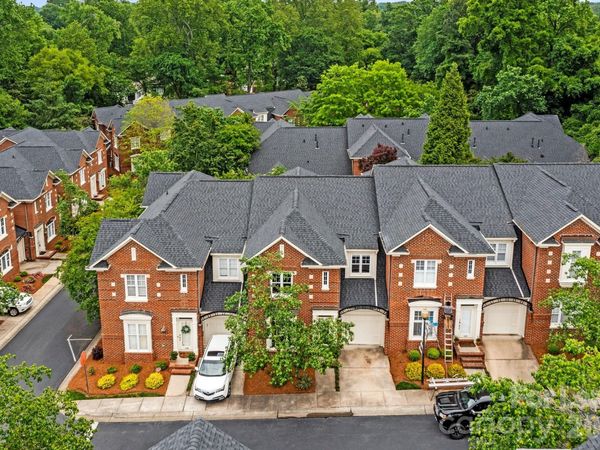 1192 Hampton Gardens Lane, Charlotte, NC 28209