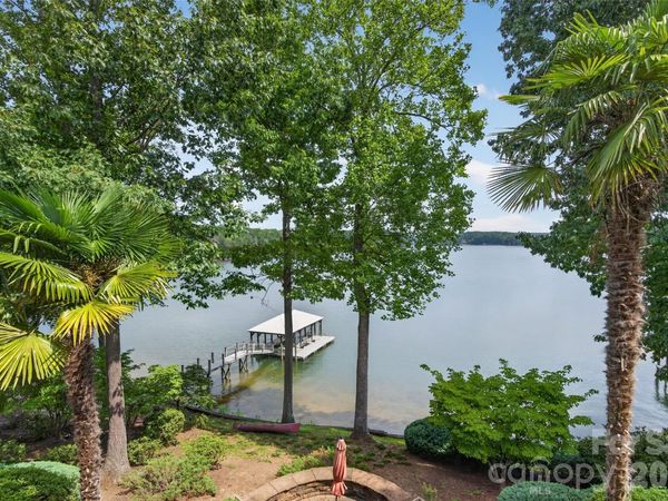 222 April Road, Troutman, NC 28166