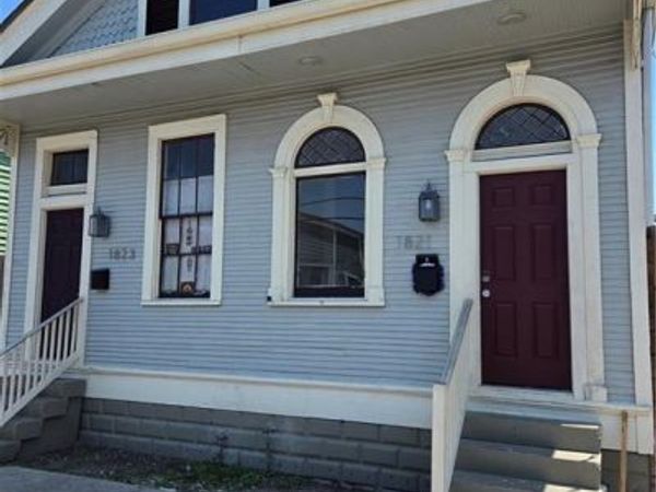 1821 TOURO Street , New Orleans, LA 70116