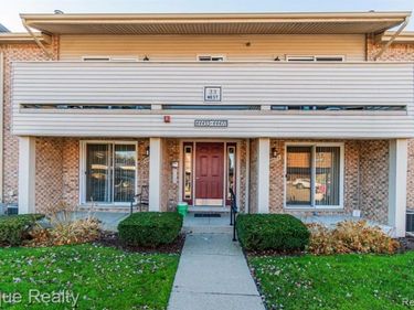 44467 Savery Drive, Unit 117, Canton Township, Mi 48187
