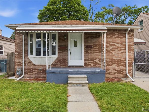1663 Wilson Avenue , Lincoln Park, Mi 48146