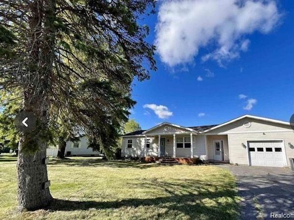 2414 HIALEAH Drive , Flint Township, Mi 48507