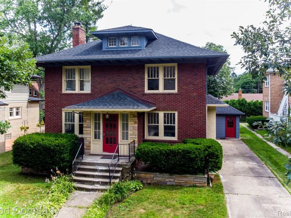 815 W 4th Street , Royal Oak, Mi 48067