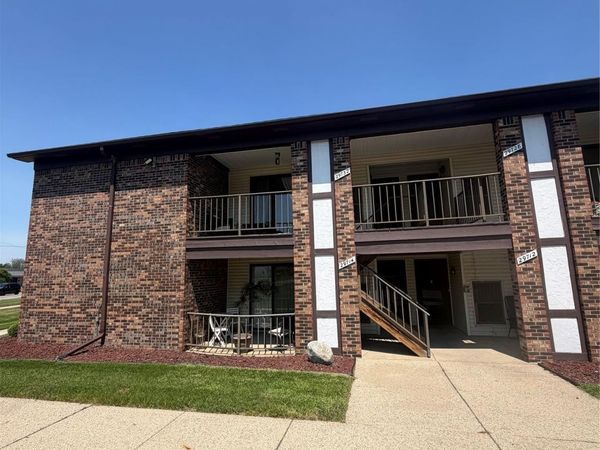 29714 Utica Road , Roseville, Mi 48066