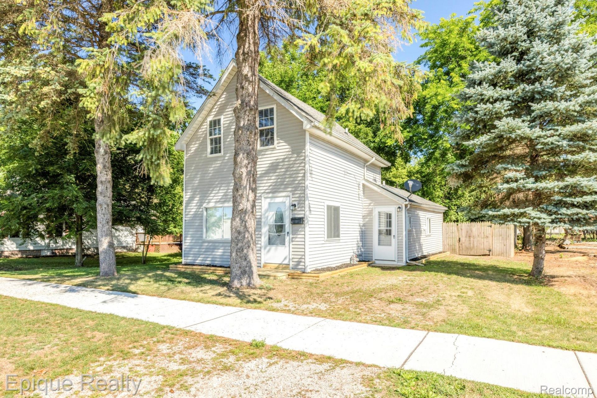 149 Ward Street, Croswell, Mi 48422 Main Photo