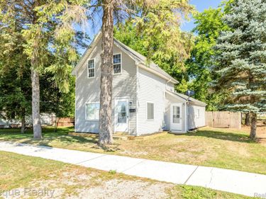 149 Ward Street, Croswell, Mi 48422