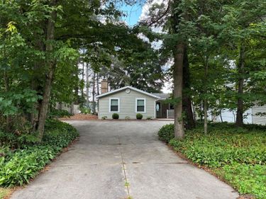 2737 N Lakeview Drive, Jerome Township, Mi 48657