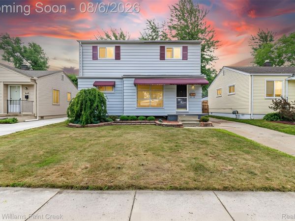 134 E Barrett Avenue, Madison Heights, Mi 48071