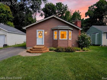 11381 Norway Drive, Hartland Township, Mi 48353