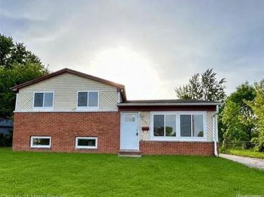 1009 E Holbrook Avenue, Flint, Mi 48505