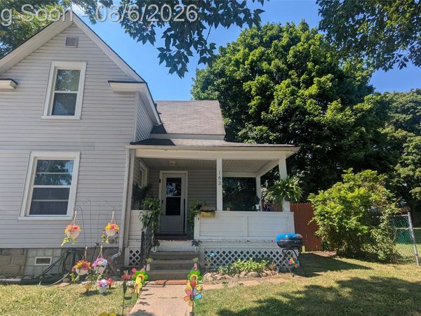 162 Perkins Street, Pontiac, Mi 48342
