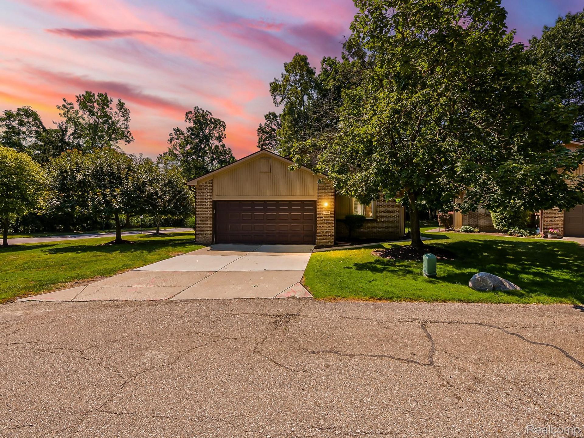 7421 Parkdale , West Bloomfield Township, Mi 48322 Main Photo