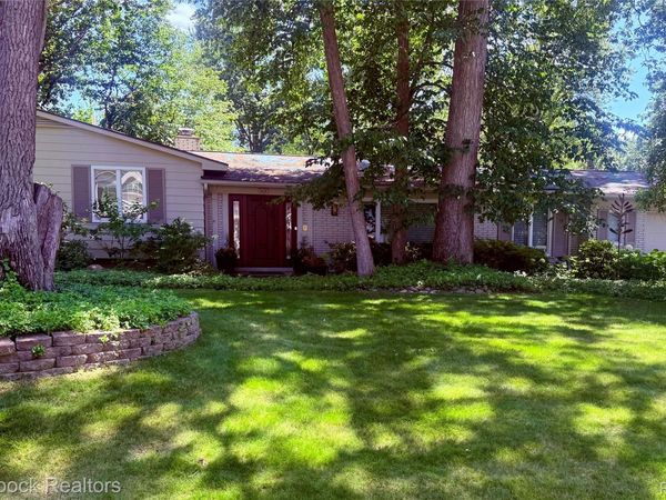6920 Candlewood Trail , West Bloomfield Township, Mi 48322