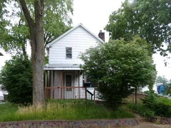 1823 Pattengill Avenue , Lansing, Mi 48910