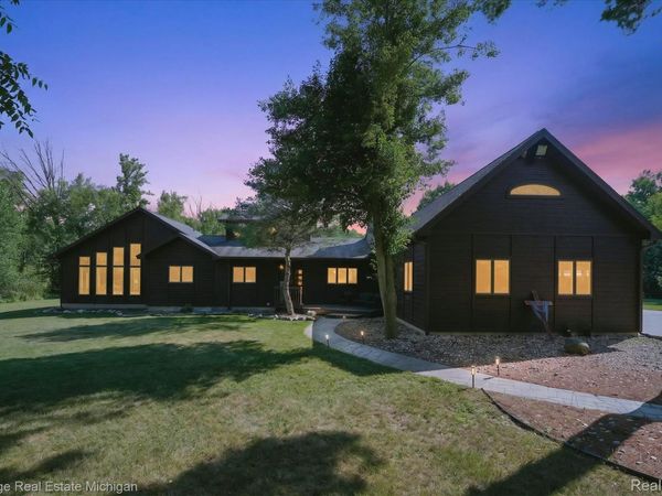 1888 Germany Road , Williamstown Township, Mi 48895