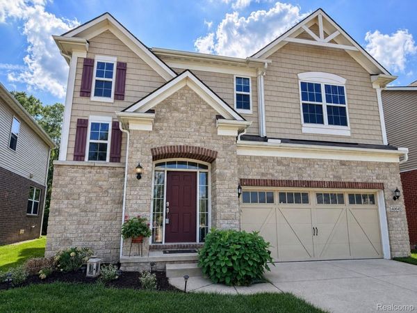 49645 Hartwick Drive, Novi, Mi 48374