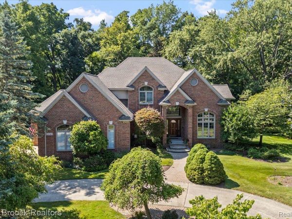 30065 Cheviot Hills Drive, Franklin Village, Mi 48025