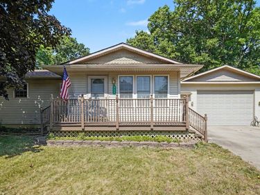 360 Park Lane, Linden, Mi 48451