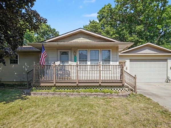 360 Park Lane, Linden, Mi 48451