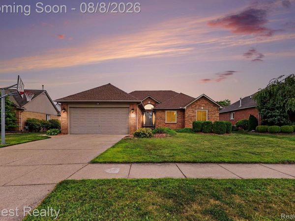 19944 Townsend Drive, Macomb Township, Mi 48044