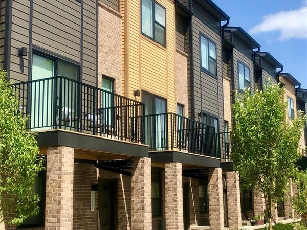 23611 Trailview Lane , Unit 32, Farmington, Mi 48336