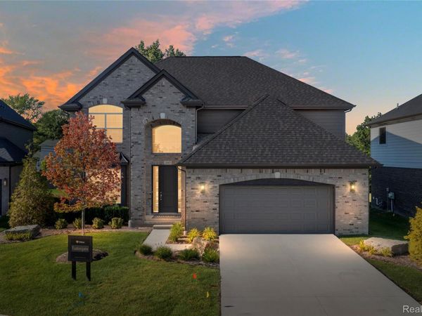 2085 Kohli Drive , Troy, Mi 48083