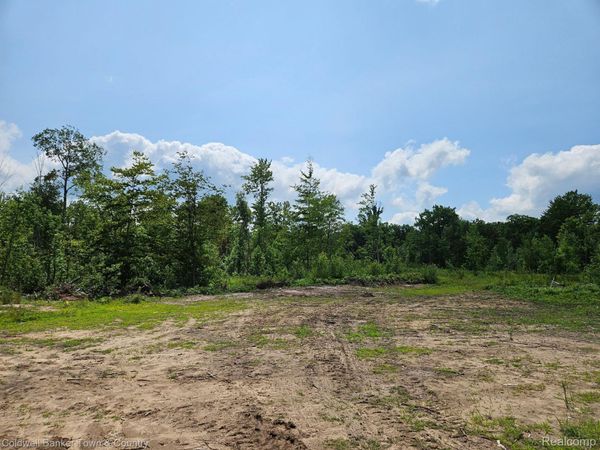 VL Lakeside , Plainfield Township, Mi 47839