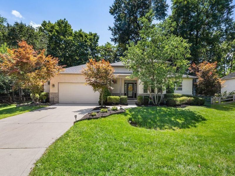 39 W Hiawatha Drive, Powell, OH 43065 Photo 4