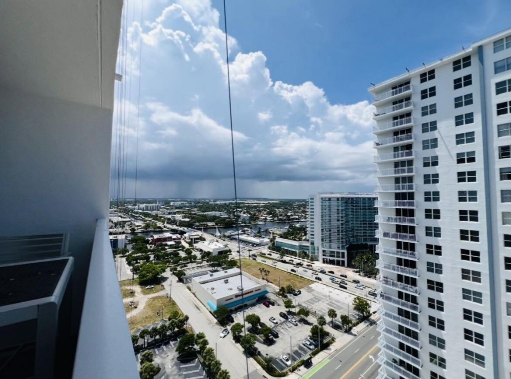 111 Briny Avenue, Unit 22-09, Pompano Beach, FL 33062 Photo