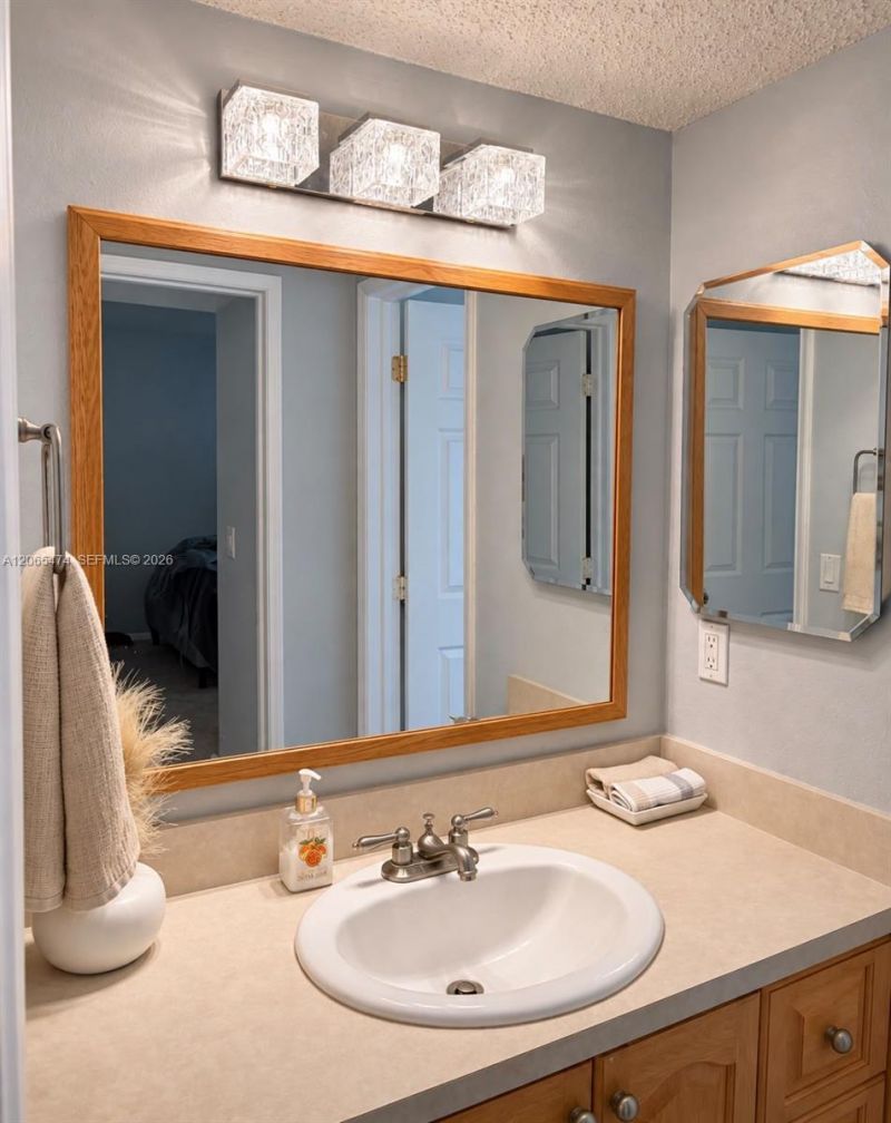 9471 Evergreen Pl, Unit 307, Davie, FL 33324 Photo