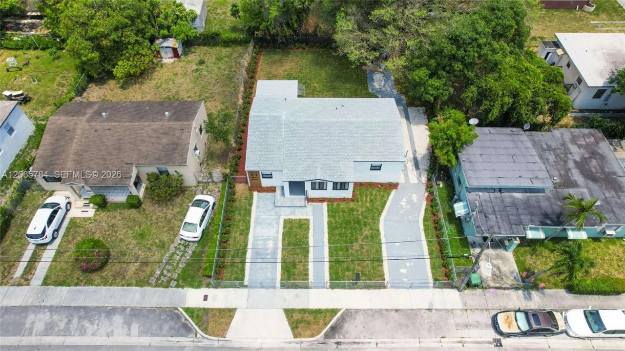 1121 NW 57th St, Miami, FL 33127 Photo