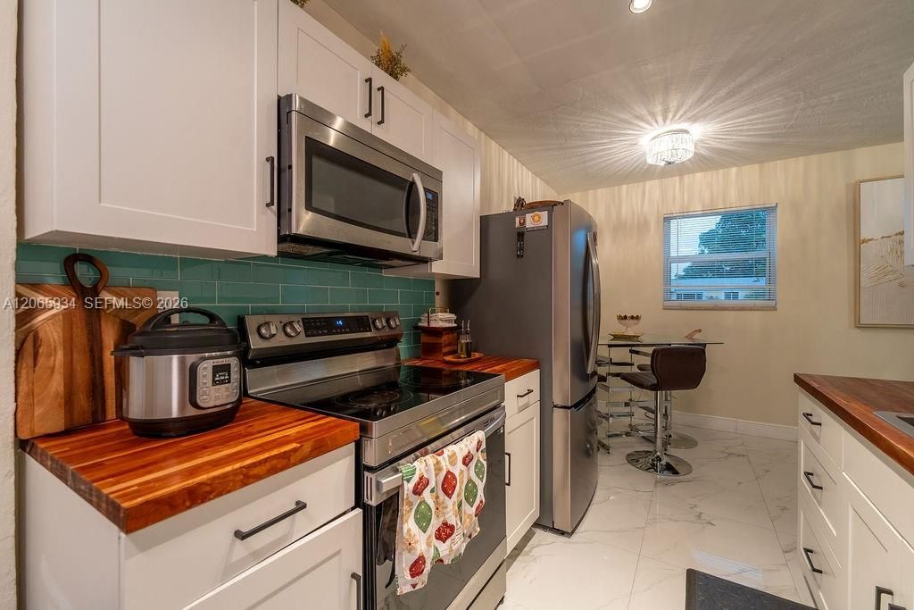 1600 N 68th Ave, Hollywood, FL 33024 Photo