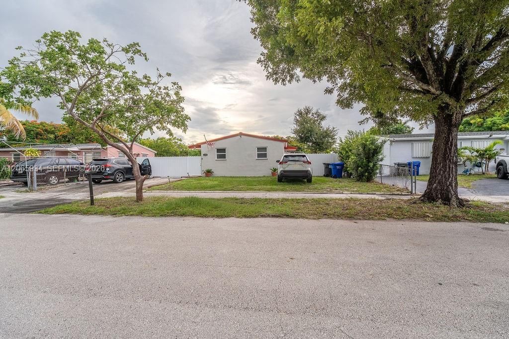 1600 N 68th Ave, Hollywood, FL 33024 Photo