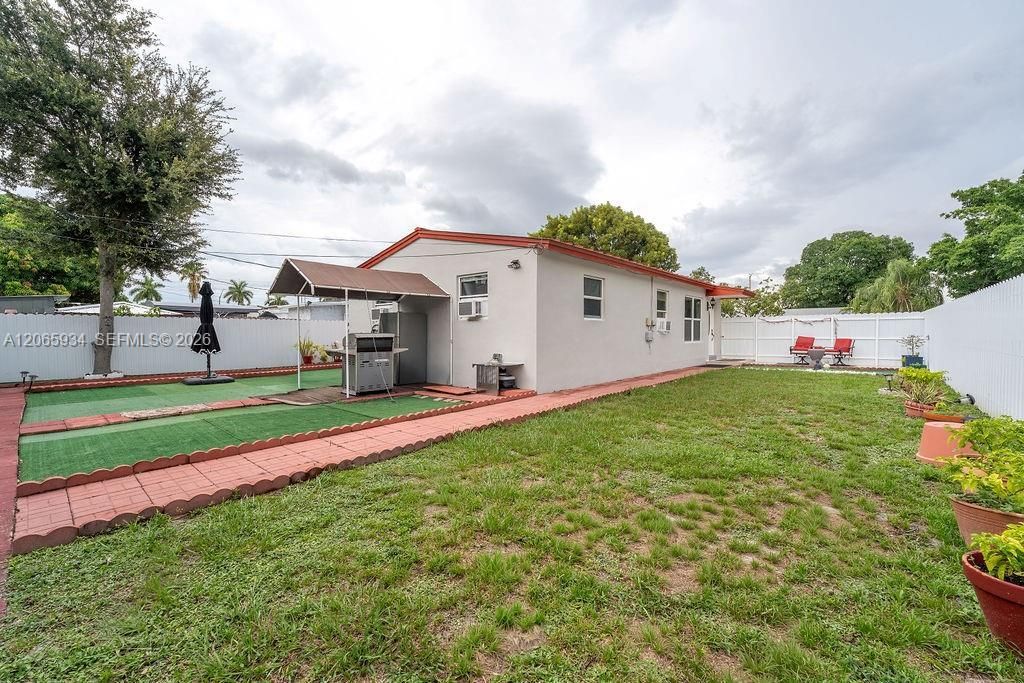 1600 N 68th Ave, Hollywood, FL 33024 Photo