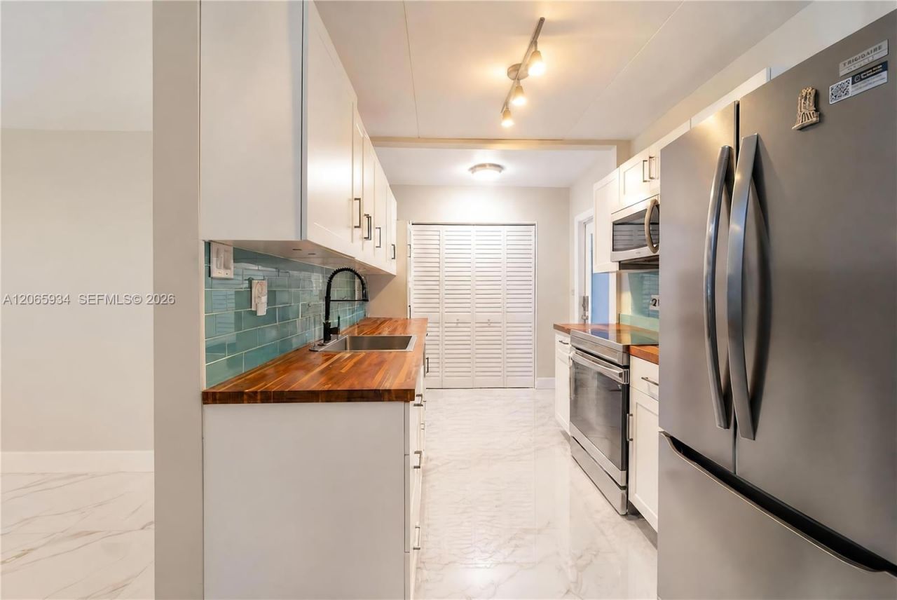 1600 N 68th Ave, Hollywood, FL 33024 Photo