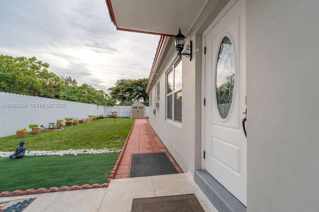 1600 N 68th Ave, Hollywood, FL 33024 Photo