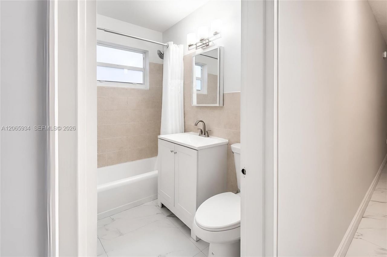 1600 N 68th Ave, Hollywood, FL 33024 Photo
