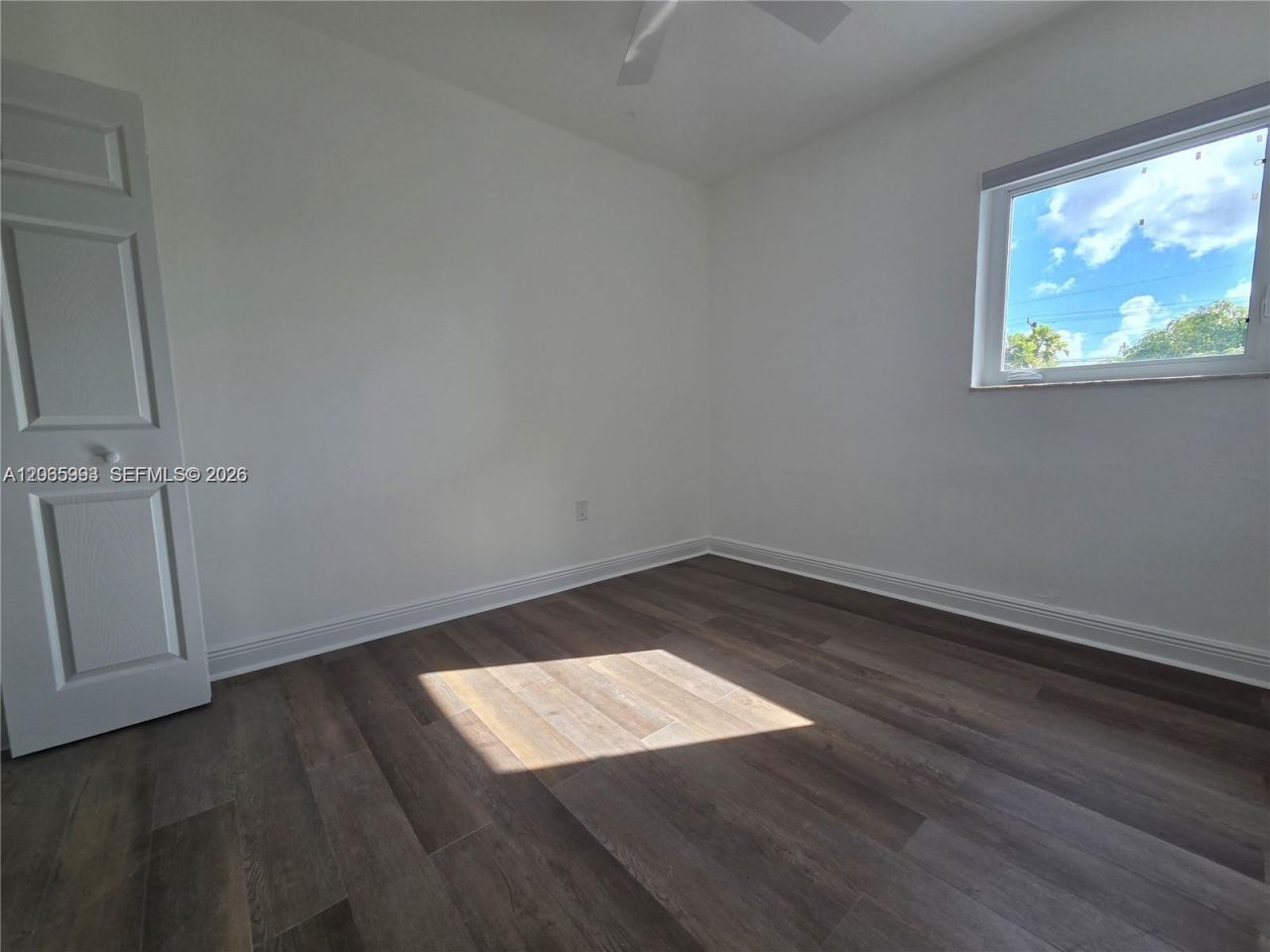 6240 SW 21st St (upstairs) , Unit 6242, Miami, FL 33155 Photo