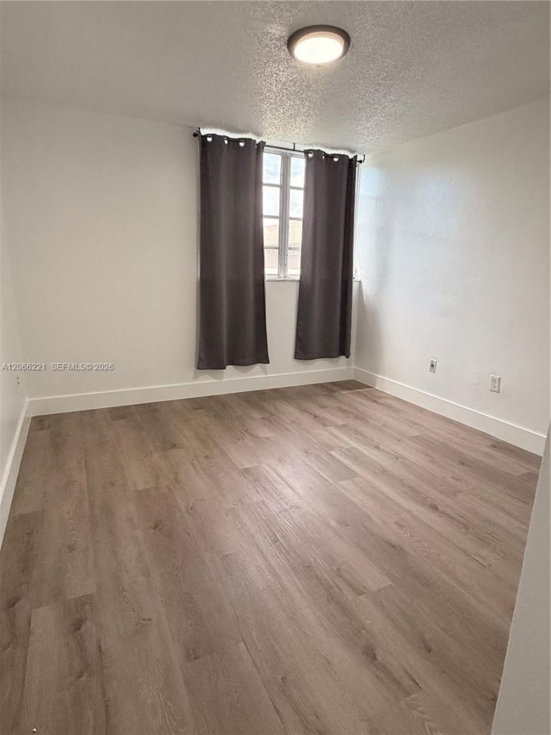 840 NW 87th Ave , Unit 406, Miami, FL 33172 Photo