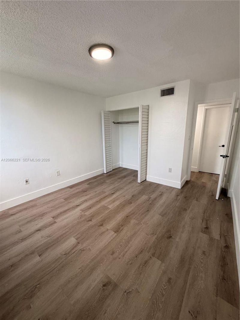 840 NW 87th Ave , Unit 406, Miami, FL 33172 Photo