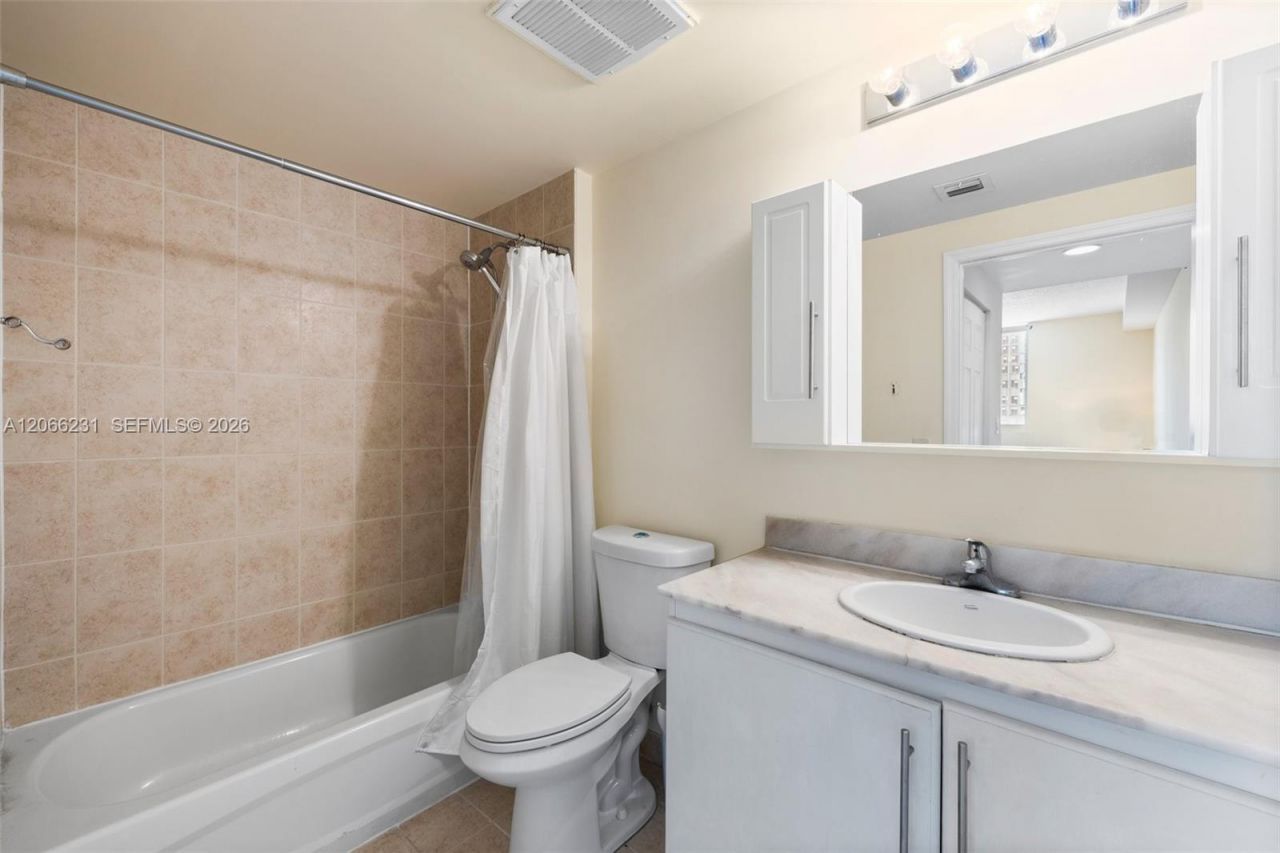 275 NE 18th St, Unit 710, Miami, FL 33132 Photo