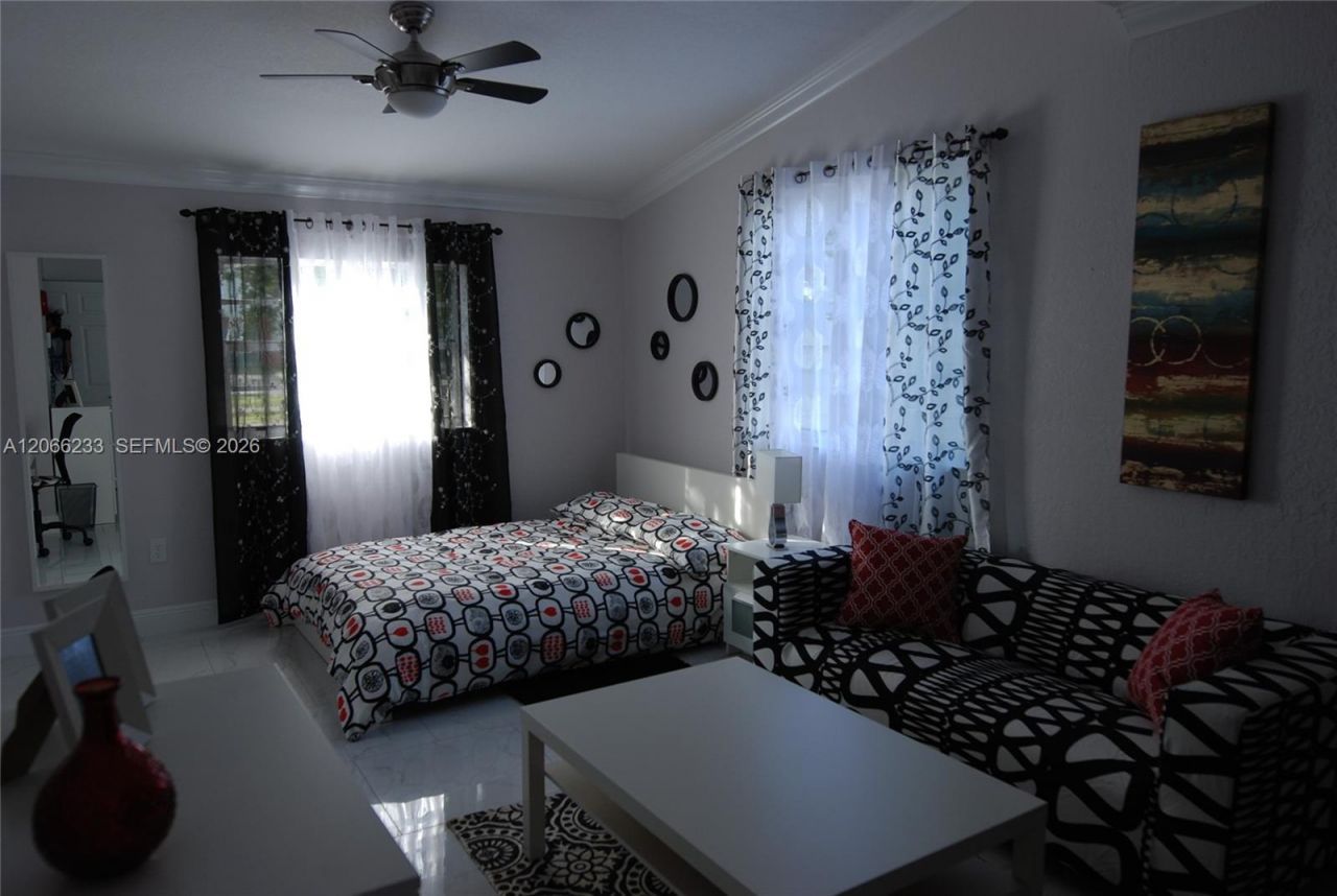 1435 SW 82nd Pl , Unit N/A, Miami, FL 33144 Photo