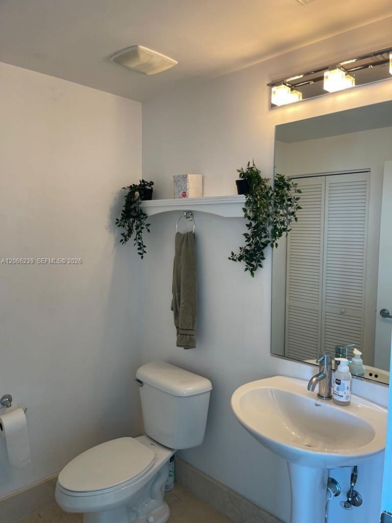 Please Call For Address, Unit 4411, Miami, FL 33132 Photo